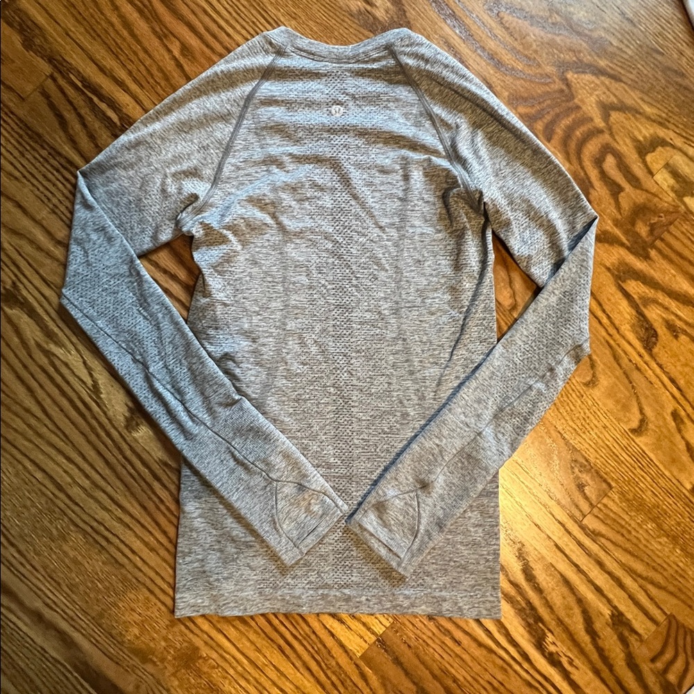 Lululemon Swiftly Tech long sleeve - Picture 2 of 4